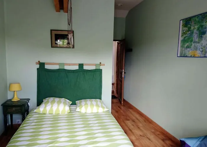 Bed and Breakfast L'autourserie Chahaignes