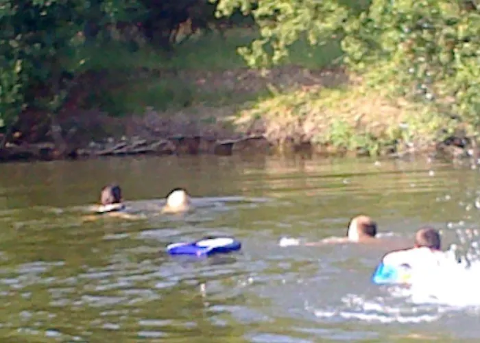 Bed & Breakfast L'autourserie Chahaignes